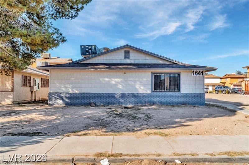 1641 North Lamont Street Las Vegas NV 89115