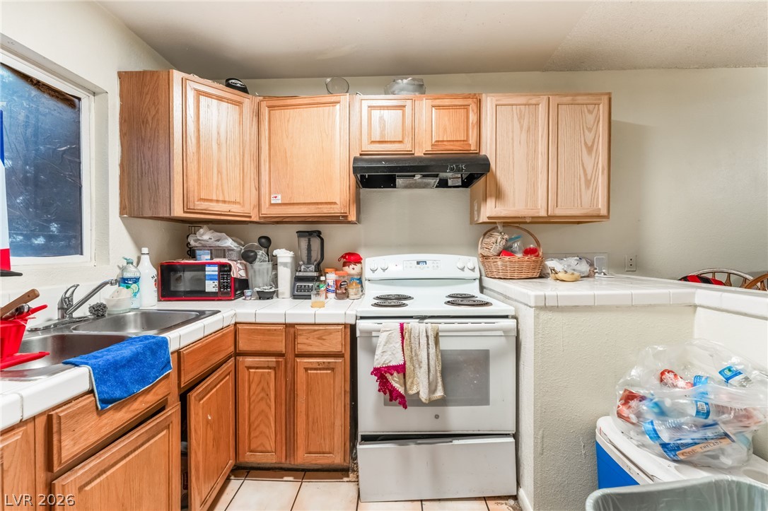 828 Sagman Street Las Vegas NV 89101