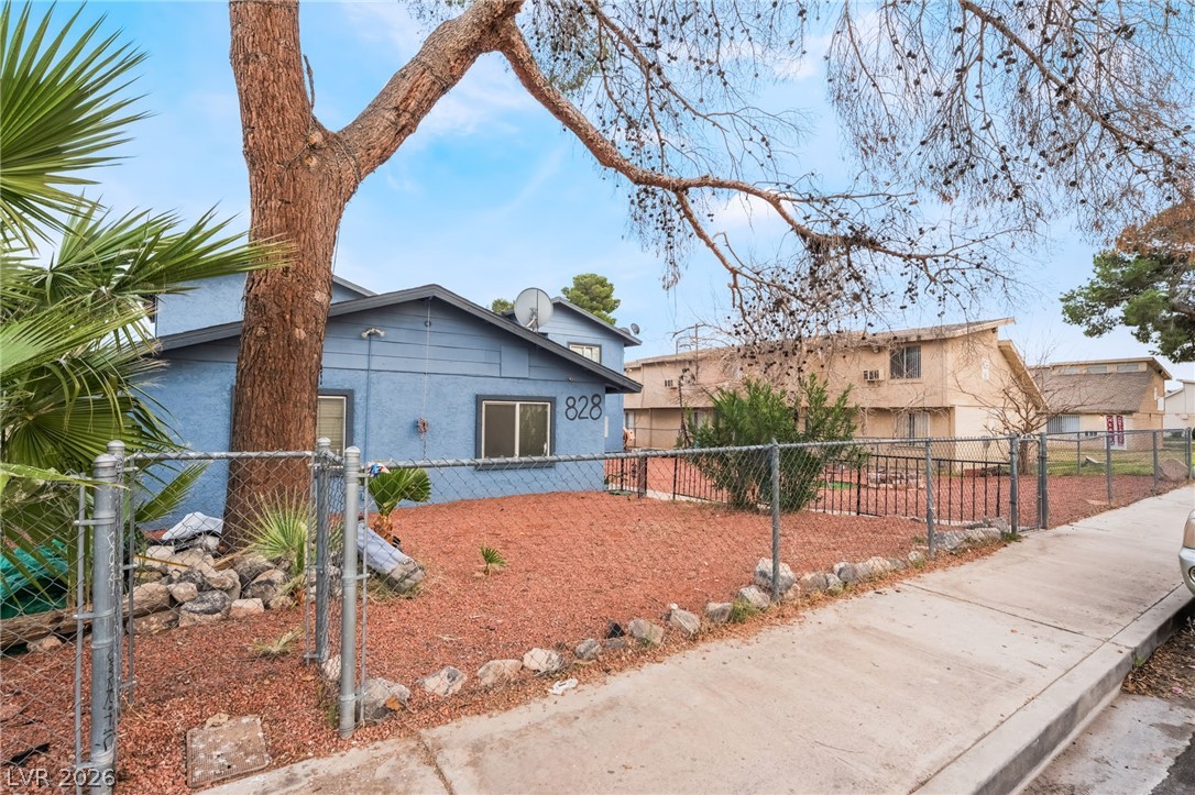 828 Sagman Street Las Vegas NV 89101