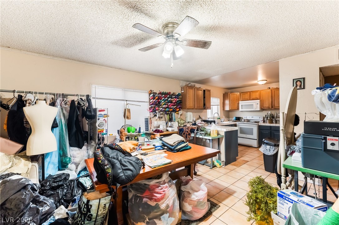 828 Sagman Street Las Vegas NV 89101