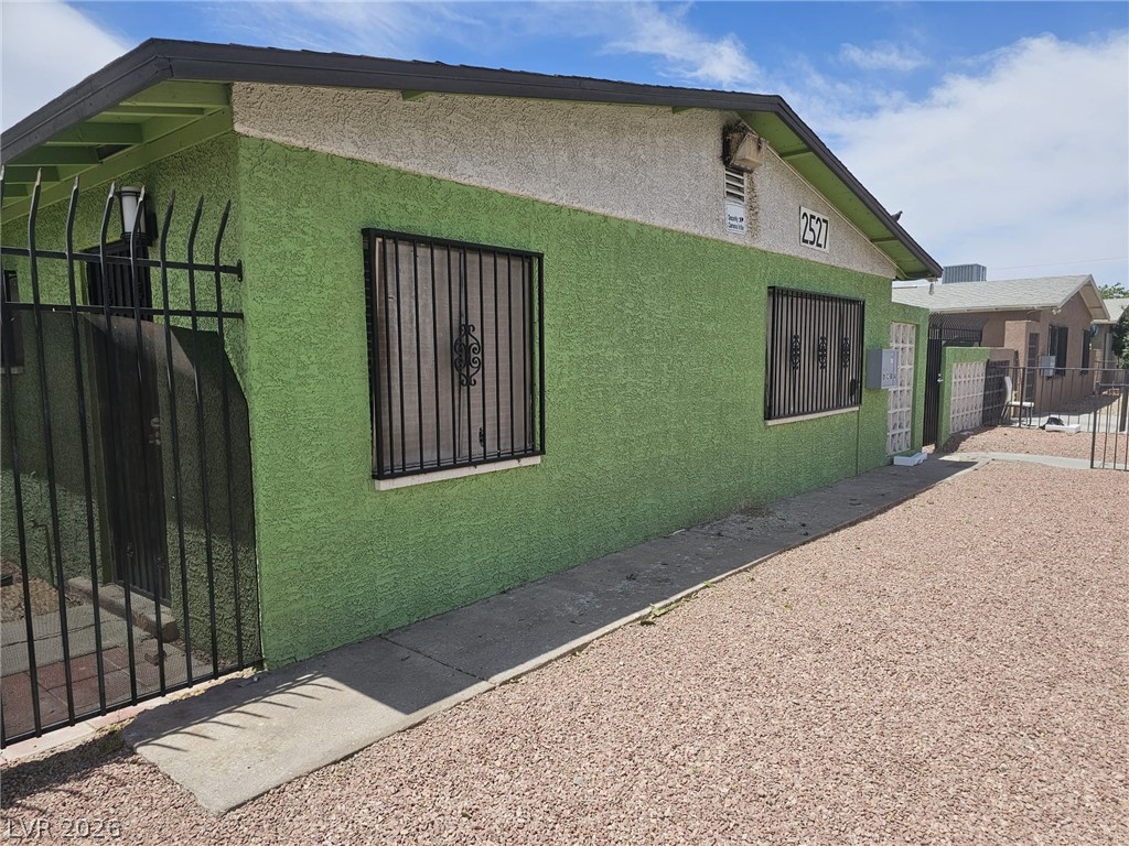 2527 Carroll Street North Las Vegas NV 89030