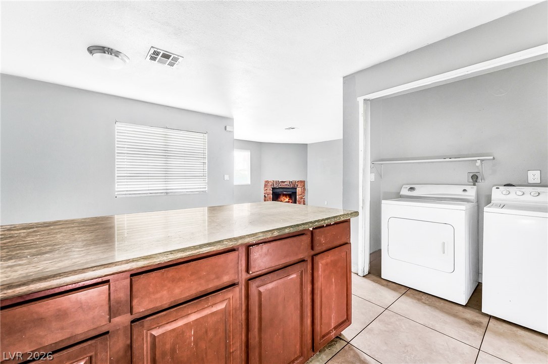6914 Appleton Drive Las Vegas NV 89156