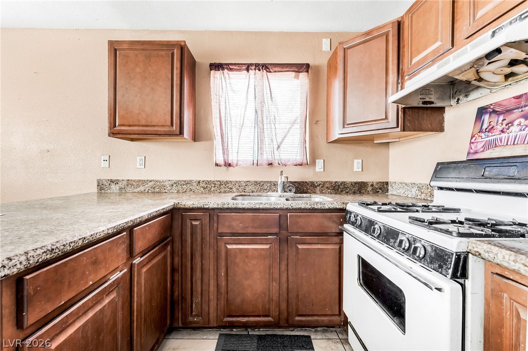 6914 Appleton Drive Las Vegas NV 89156