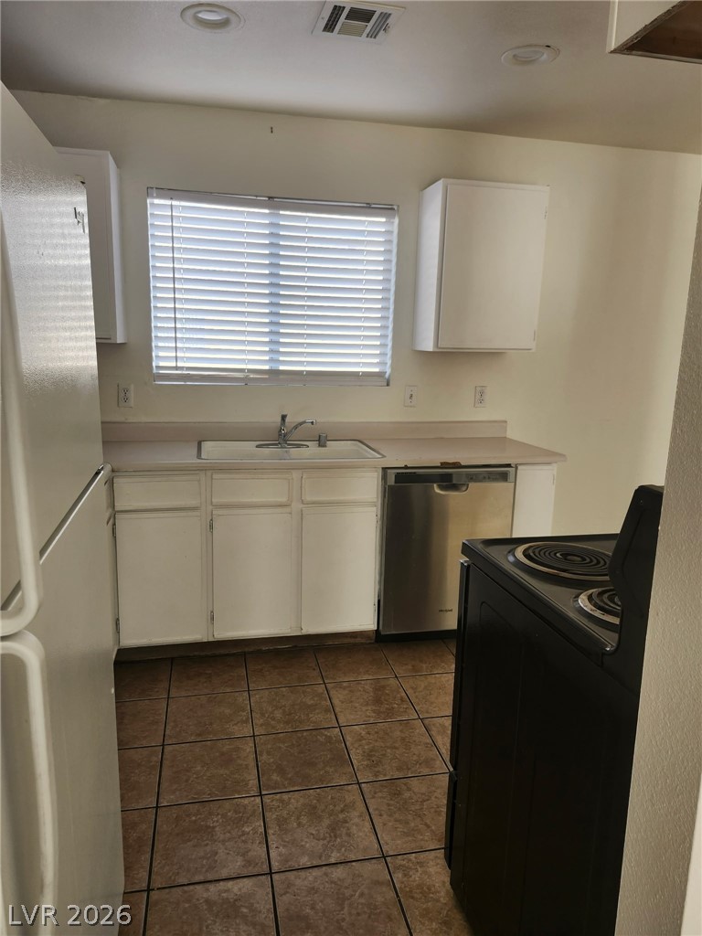 1670 North Lamont Street Las Vegas NV 89115