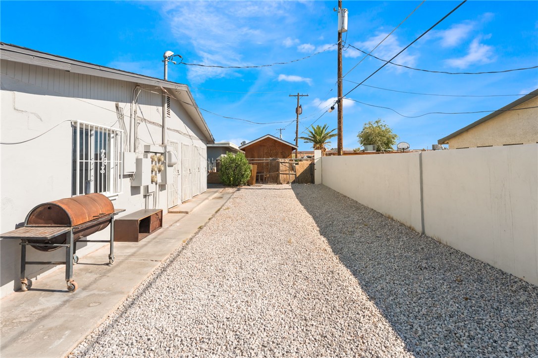 2516 Ellis Street North Las Vegas NV 89030