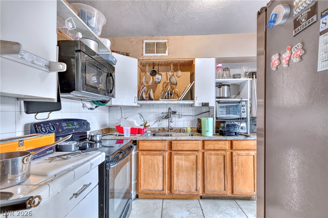 1715 Santa Paula Drive Las Vegas NV 89104