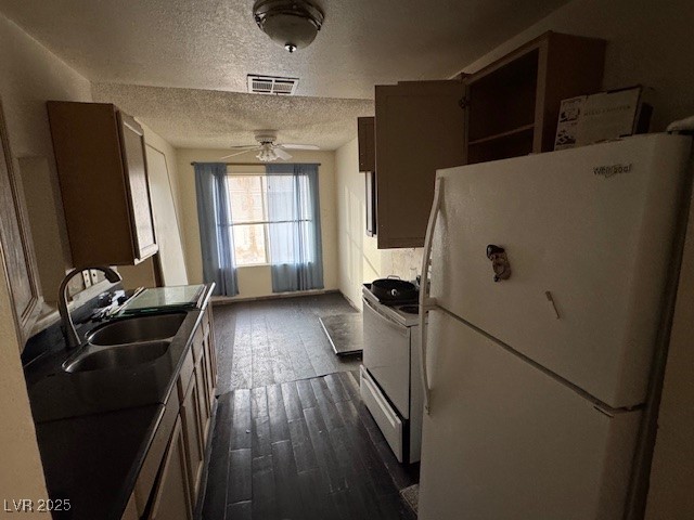 2761 Mountain Vista Street Las Vegas NV 89121