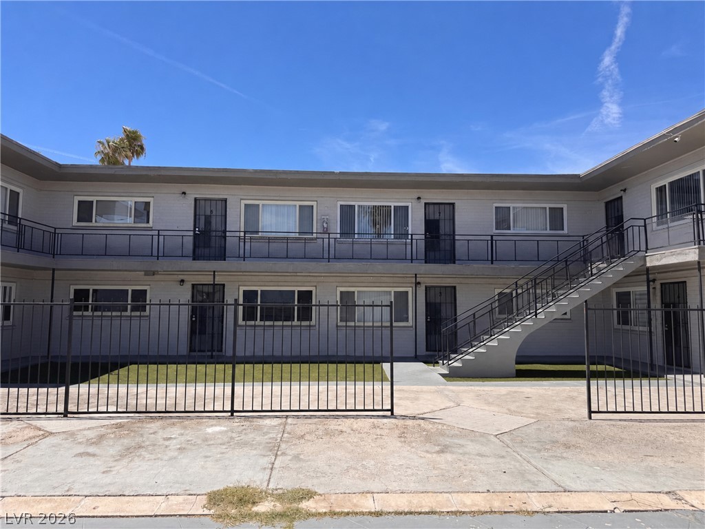 2213 Sunrise Avenue Las Vegas NV 89101