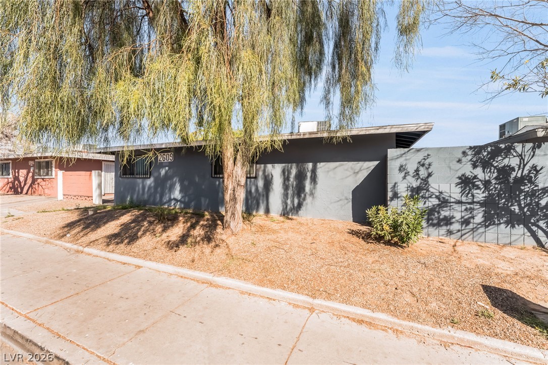 2609 Cedar Avenue Las Vegas NV 89101
