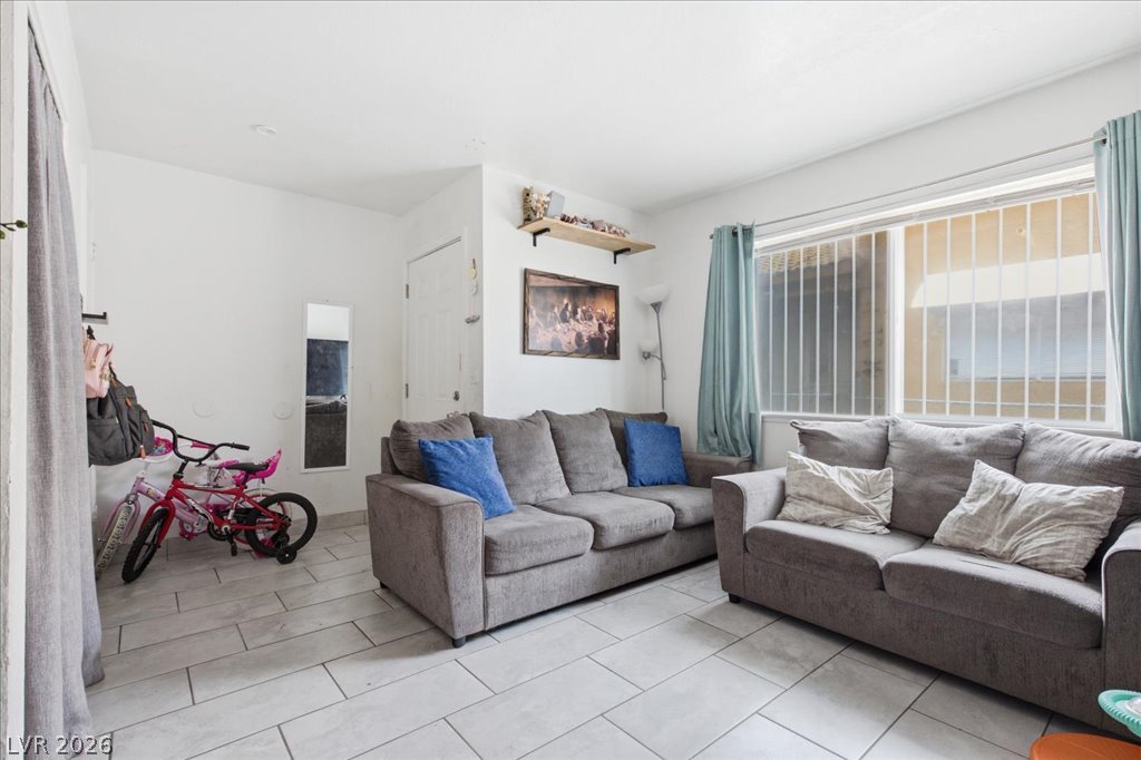 6148 Camino De Rosa Drive Las Vegas NV 89108