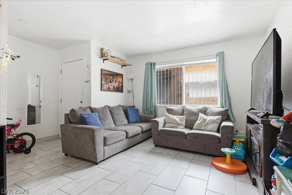 6148 Camino De Rosa Drive Las Vegas NV 89108