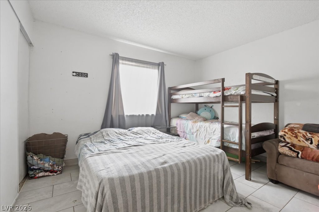 6148 Camino De Rosa Drive Las Vegas NV 89108
