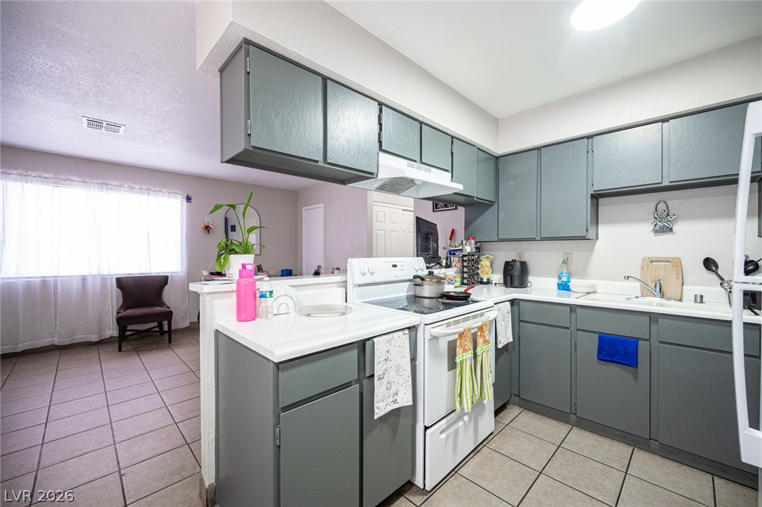 1524 Henry Drive Las Vegas NV 89110