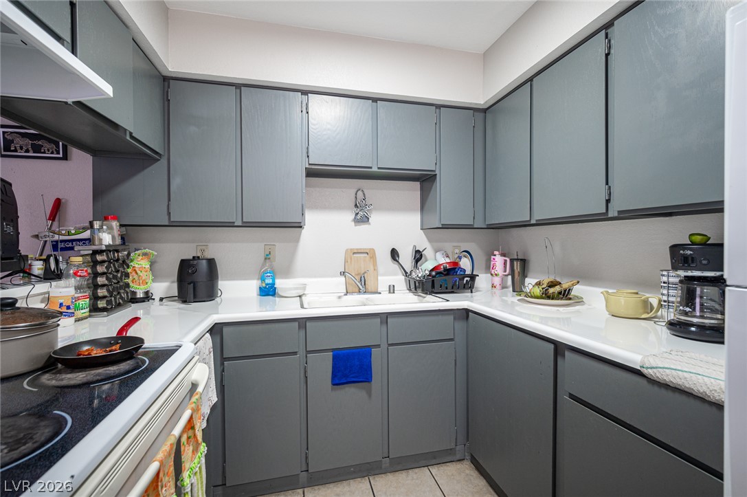 1524 Henry Drive Las Vegas NV 89110