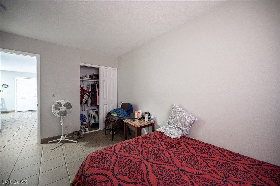 1524 Henry Drive Las Vegas NV 89110