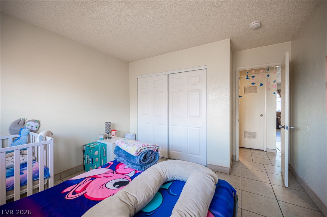 1524 Henry Drive Las Vegas NV 89110