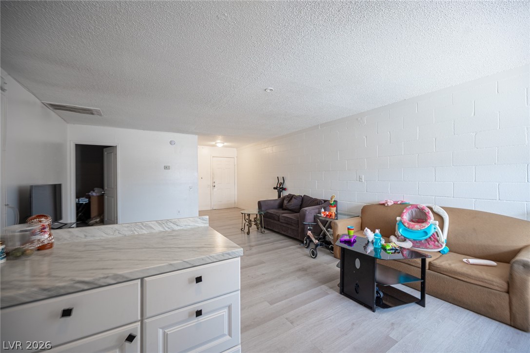 2937 Stewart Avenue Las Vegas NV 89101