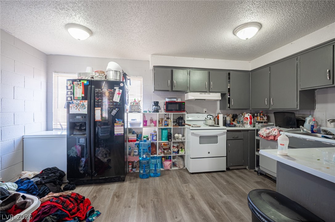 2937 Stewart Avenue Las Vegas NV 89101