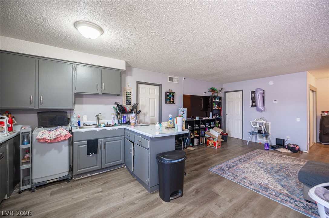 2937 Stewart Avenue Las Vegas NV 89101