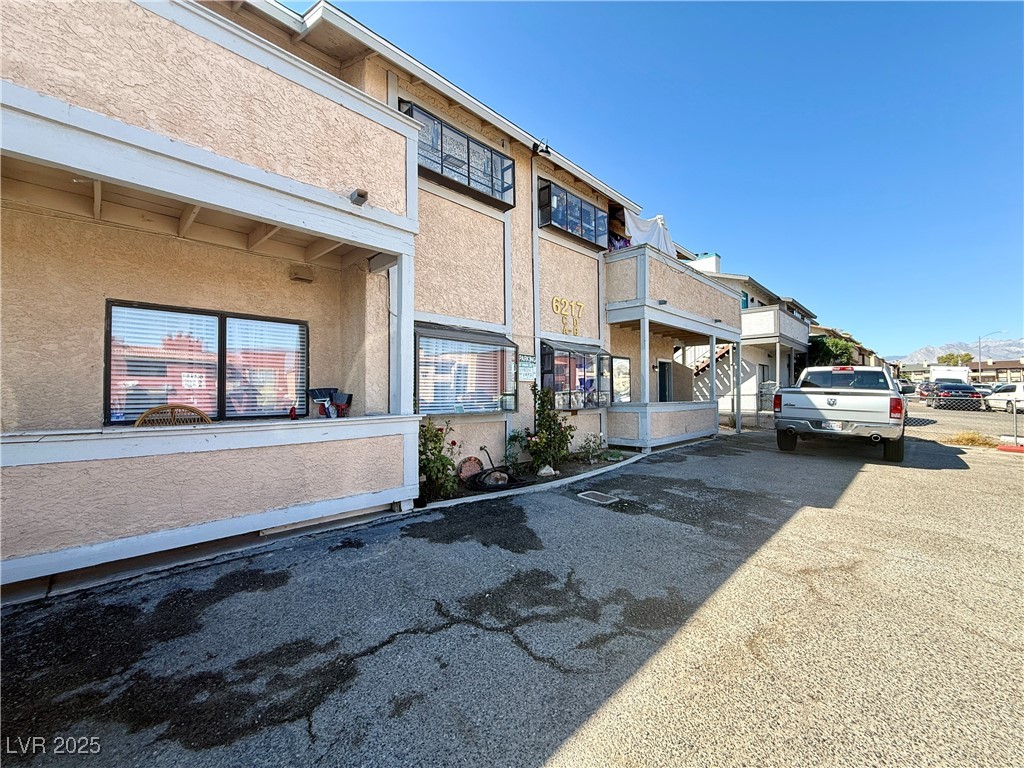 6217 Yerba Lane Las Vegas NV 89108
