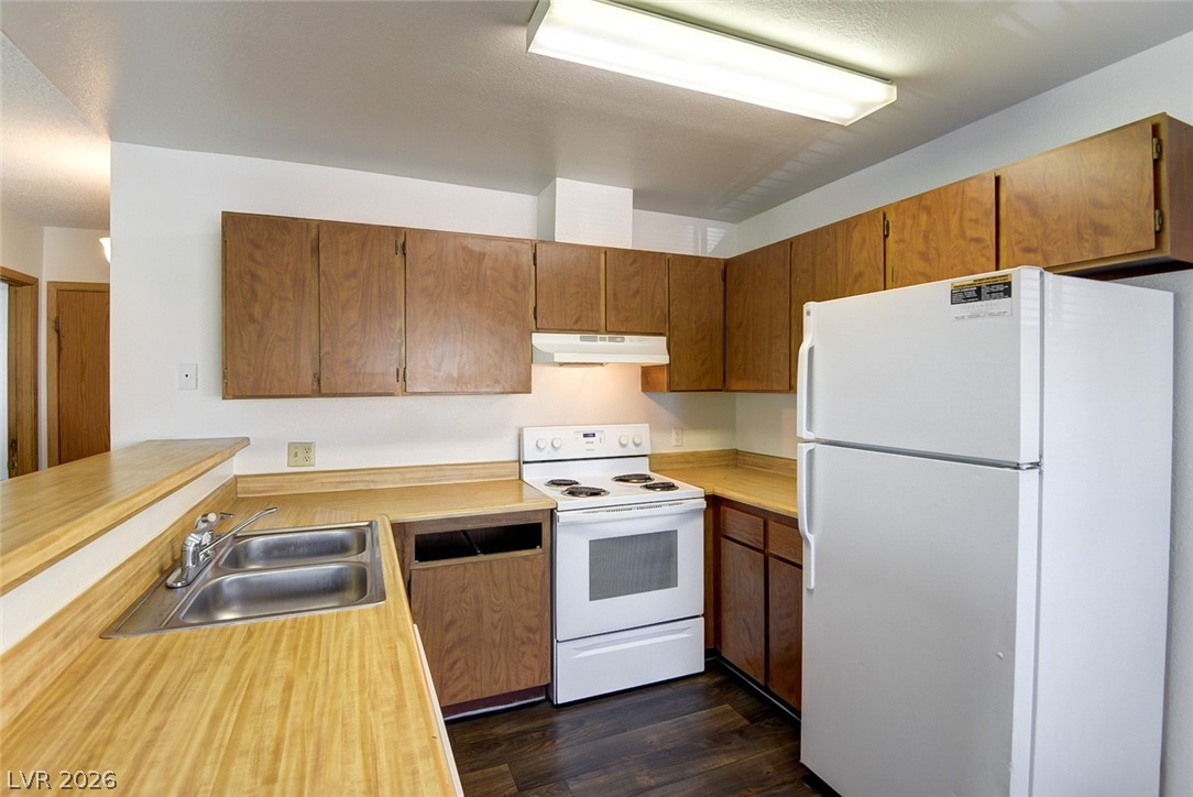 2777 Aarondavid Drive Las Vegas NV 89121