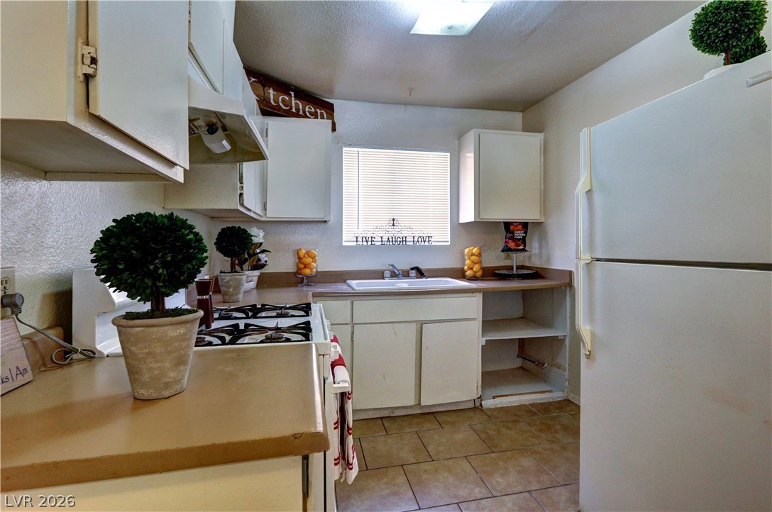 1721 Cordoba Lane Las Vegas NV 89108