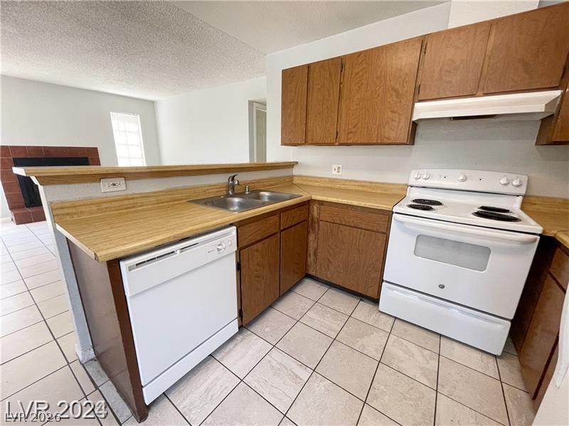 2707 Aarondavid Drive Las Vegas NV 89121