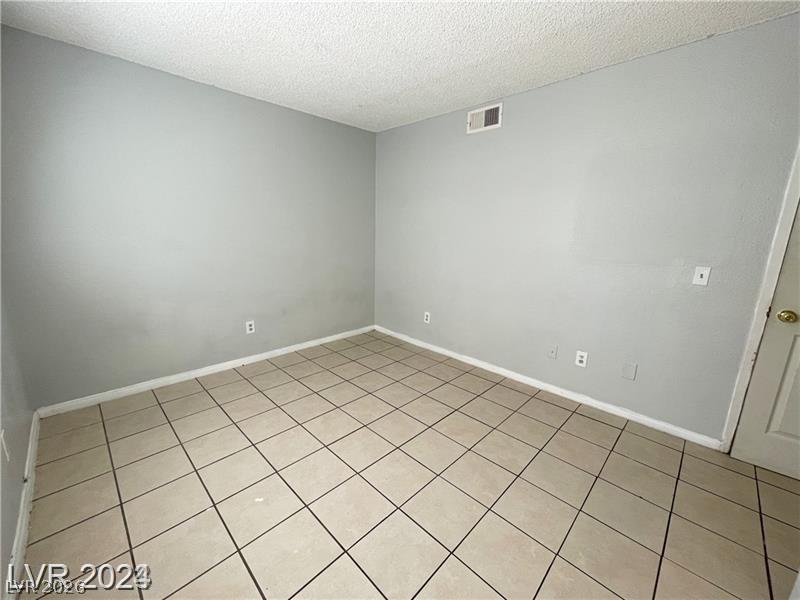 2707 Aarondavid Drive Las Vegas NV 89121