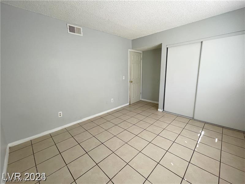 2707 Aarondavid Drive Las Vegas NV 89121