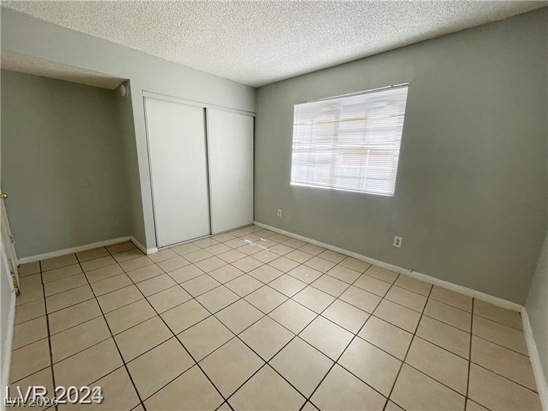 2707 Aarondavid Drive Las Vegas NV 89121