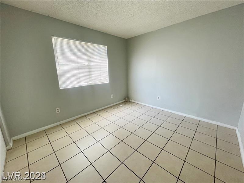 2707 Aarondavid Drive Las Vegas NV 89121