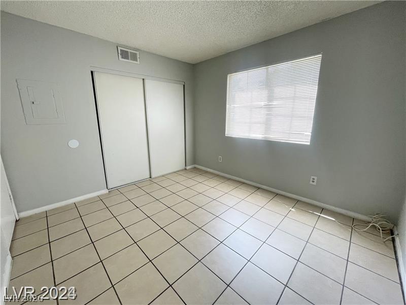 2707 Aarondavid Drive Las Vegas NV 89121