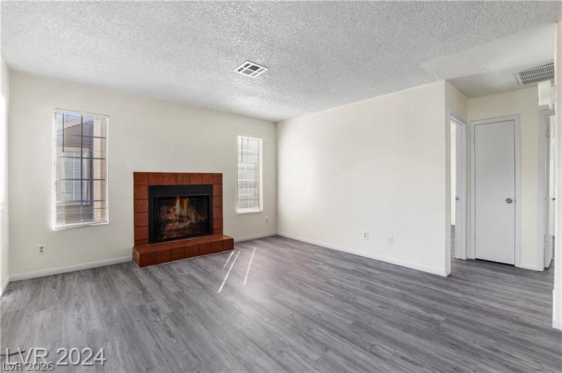 2707 Aarondavid Drive Las Vegas NV 89121