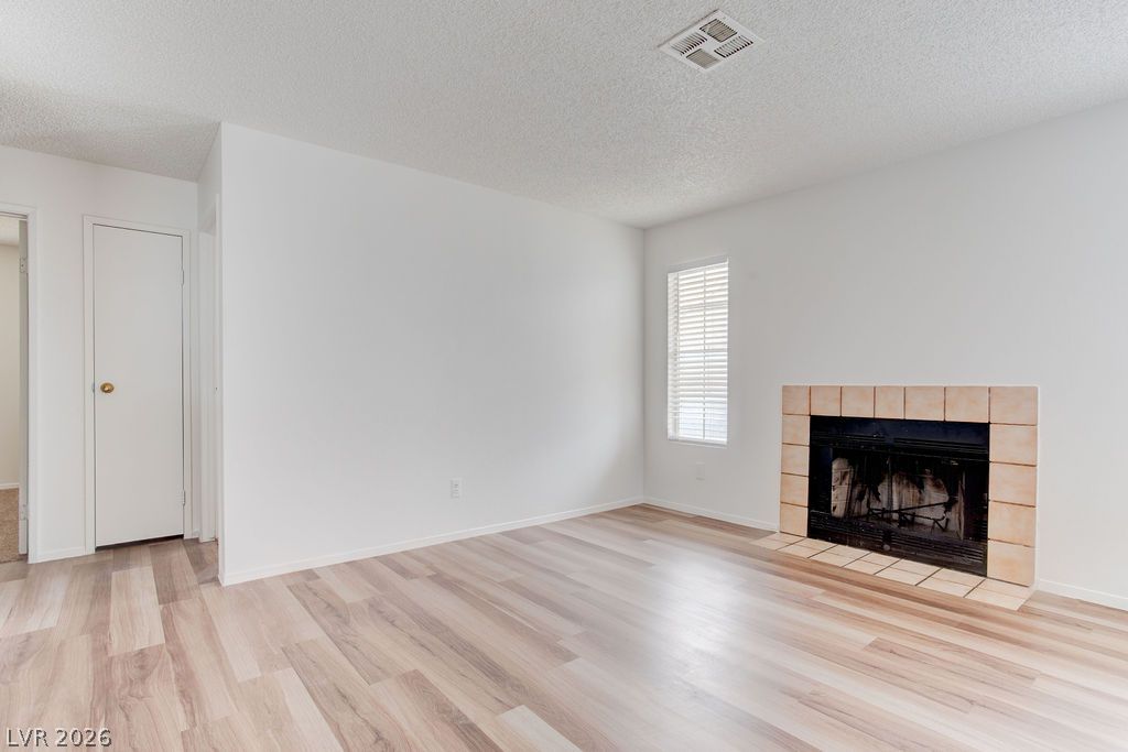4182 Orbit Avenue Las Vegas NV 89115