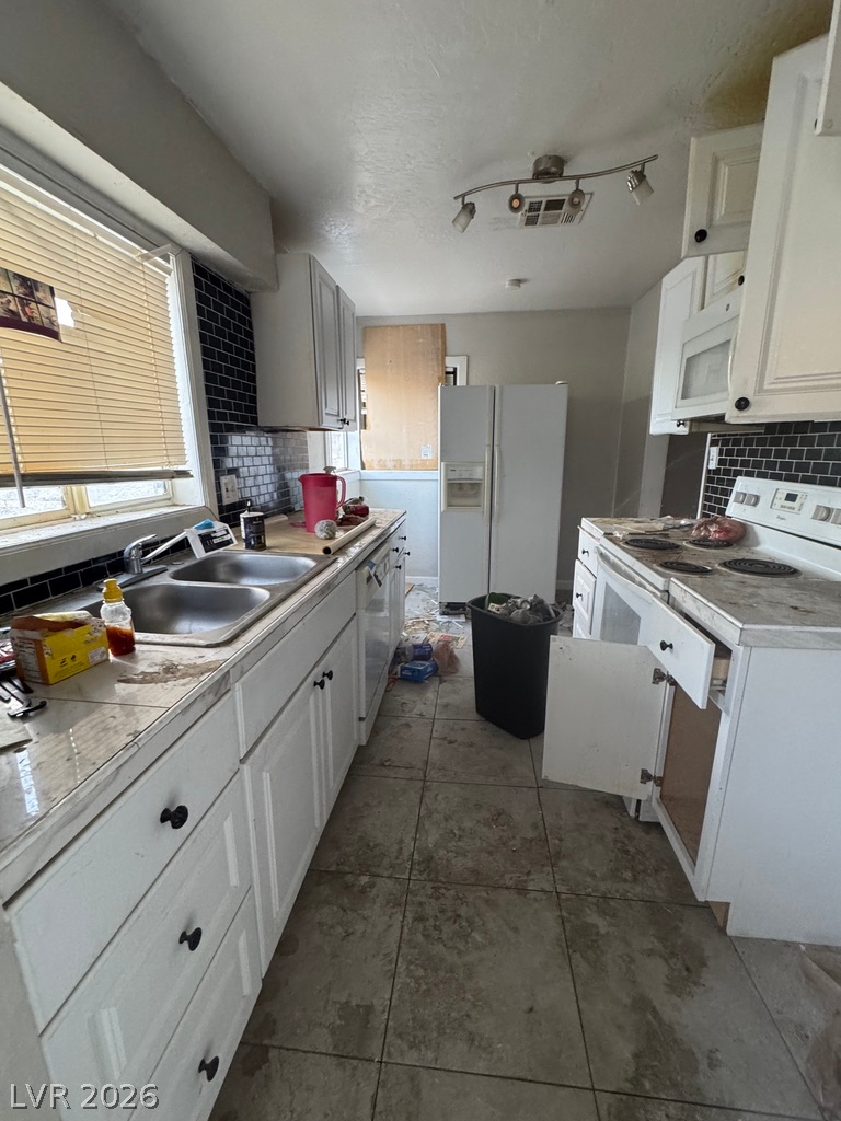 1828 Harvard Street North Las Vegas NV 89030