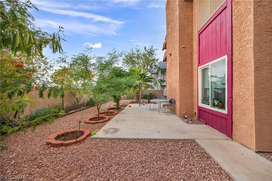 2209 Exeter Drive Las Vegas NV 89156