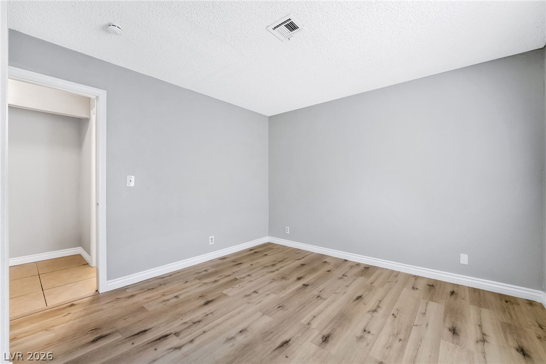 4580 Carriage Park Drive Las Vegas NV 89121