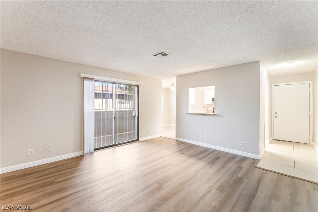 4580 Carriage Park Drive Las Vegas NV 89121