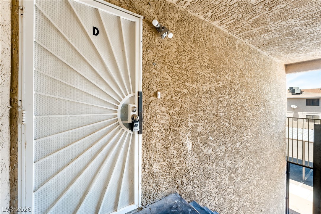 4580 Carriage Park Drive Las Vegas NV 89121