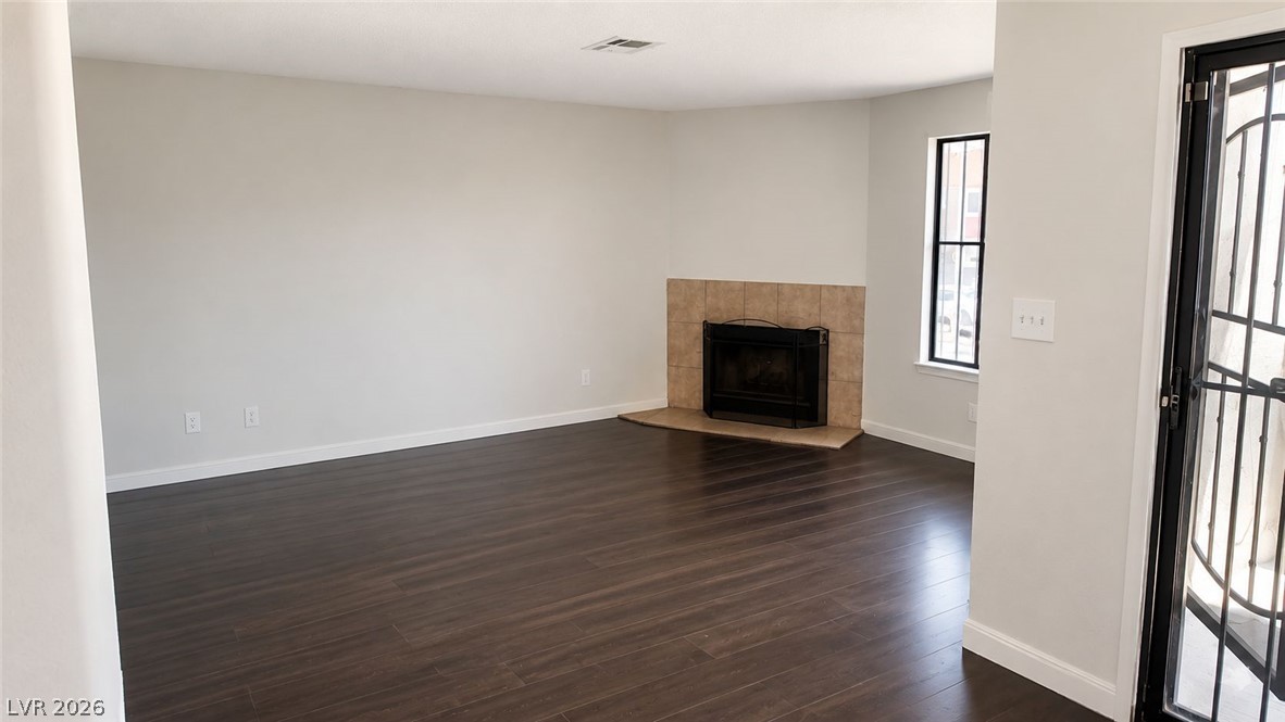 6938 Issac Avenue Las Vegas NV 89156