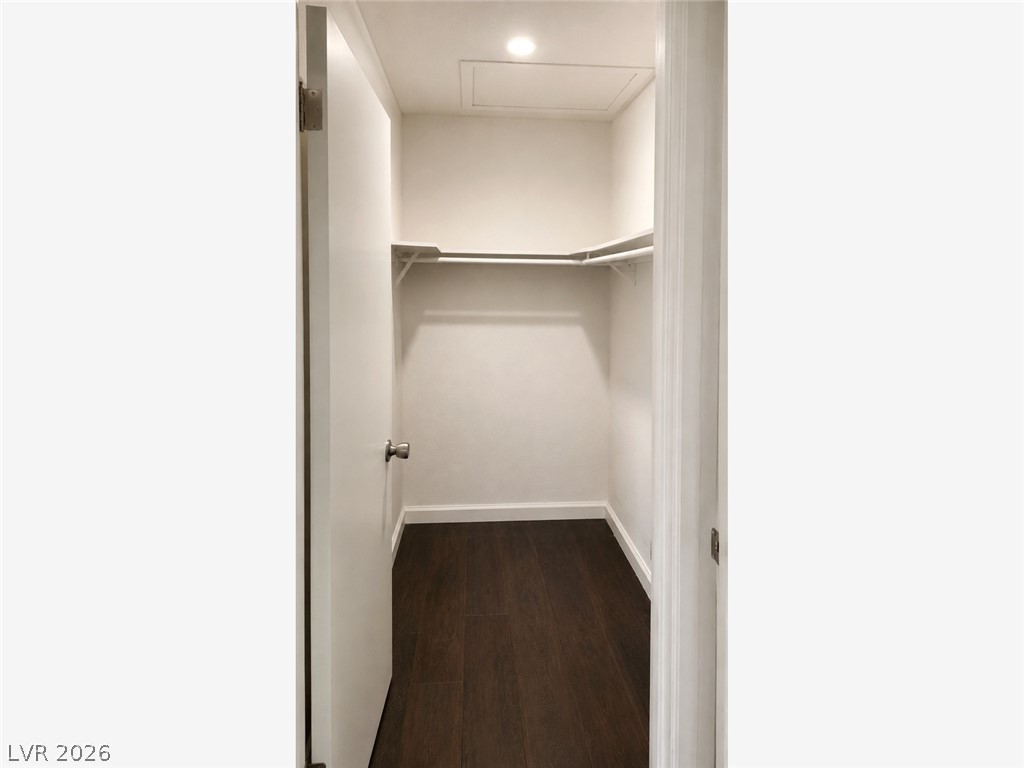 6938 Issac Avenue Las Vegas NV 89156