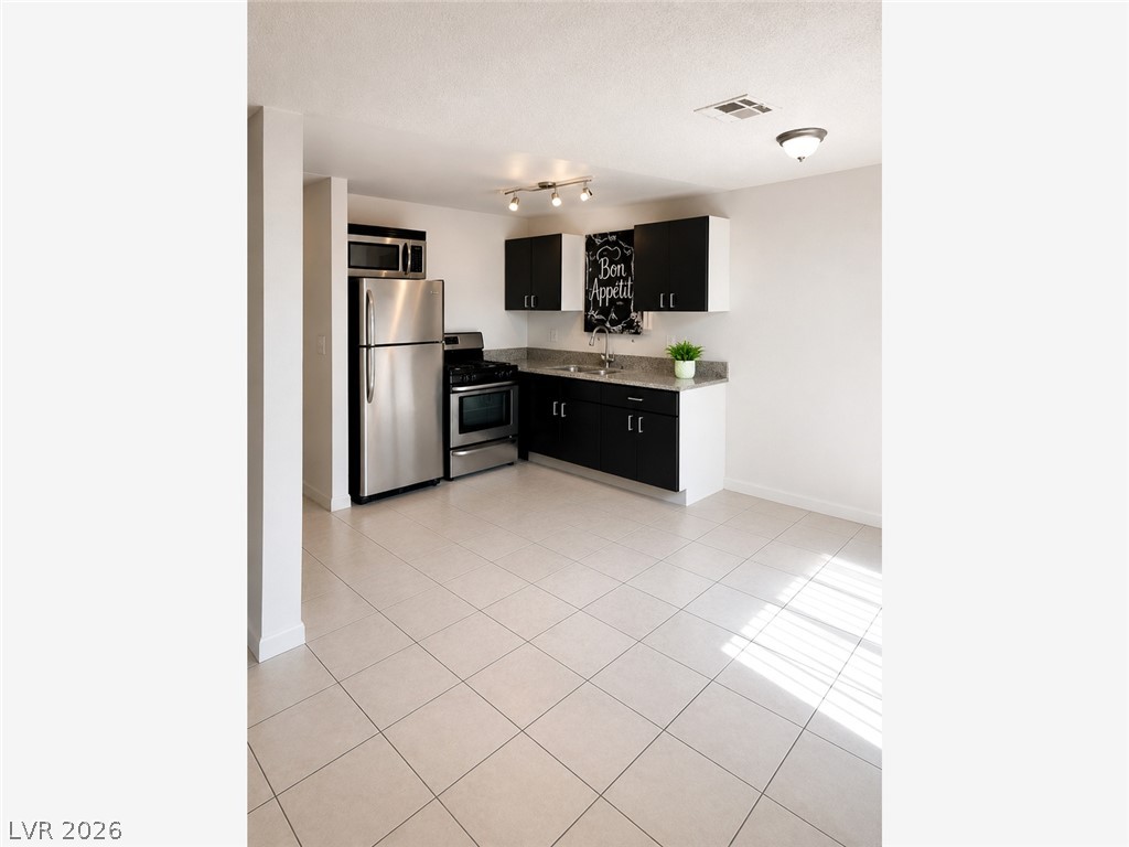 6938 Issac Avenue Las Vegas NV 89156