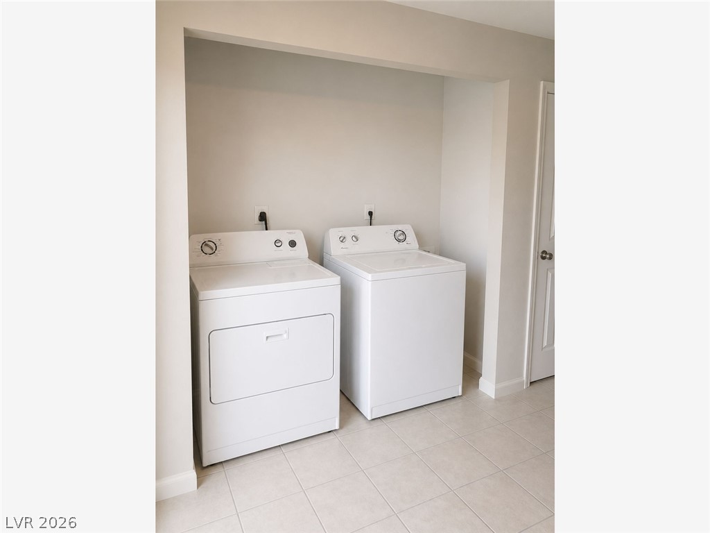 6938 Issac Avenue Las Vegas NV 89156