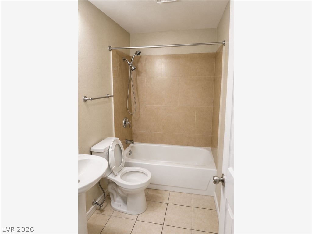 6938 Issac Avenue Las Vegas NV 89156