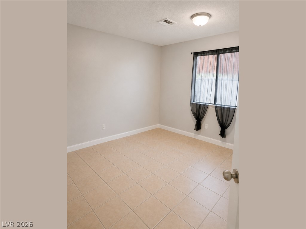 6938 Issac Avenue Las Vegas NV 89156