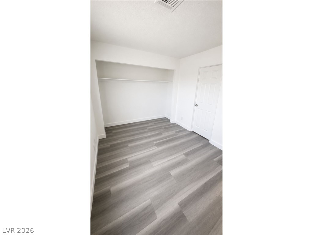 6938 Issac Avenue Las Vegas NV 89156