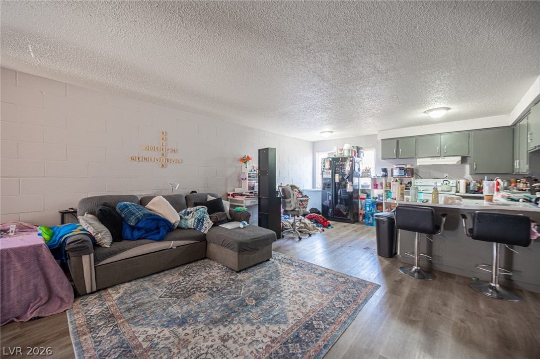 2937 Stewart Avenue Las Vegas NV 89101