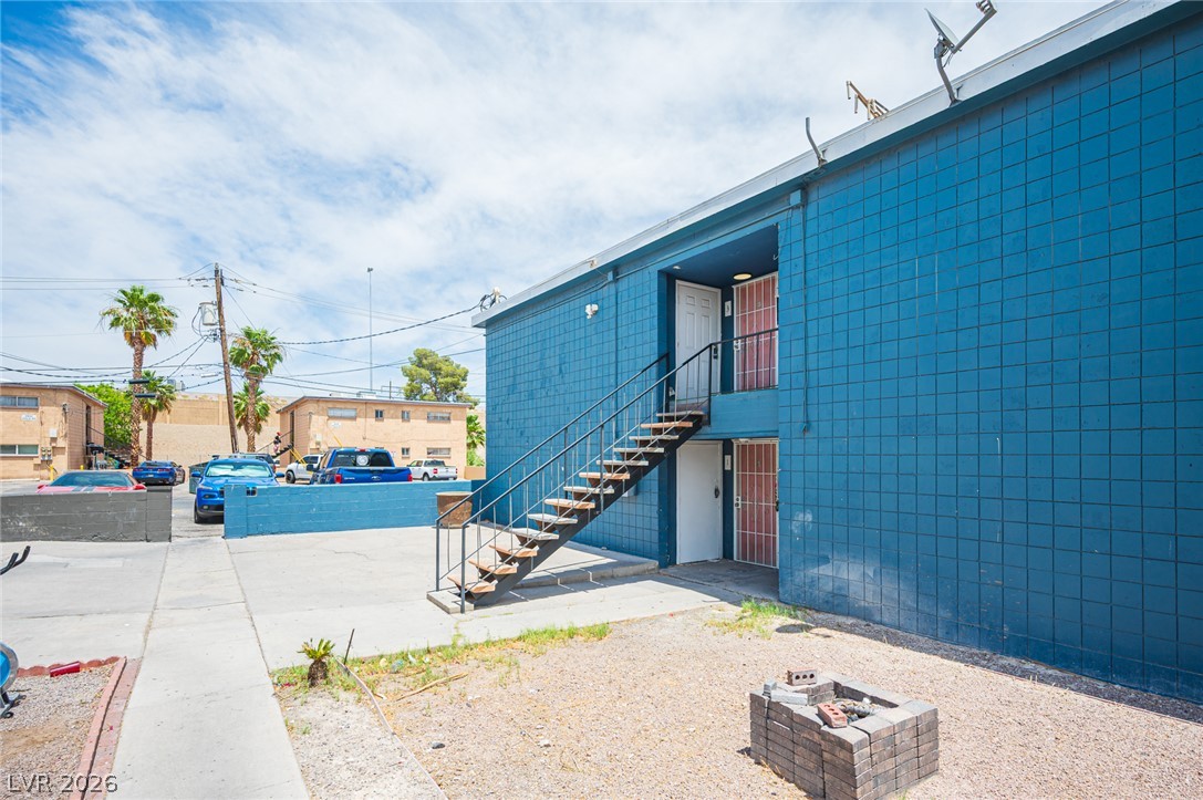 2937 Stewart Avenue Las Vegas NV 89101