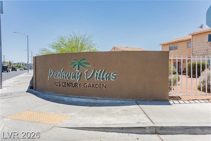 5228 Garden Lane Las Vegas NV 89119