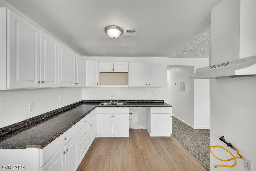 2341 Exeter Drive Las Vegas NV 89156